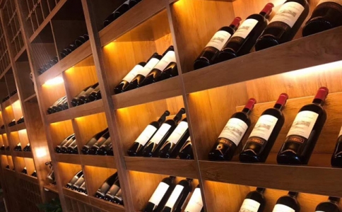 重慶格蘭美酒業(yè)有限公司 格蘭美藍莓酒成都重慶